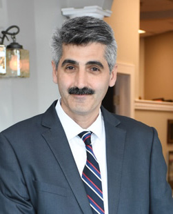 Chiropractor Bridgeview IL Dr. Rashid Abu-Shanab